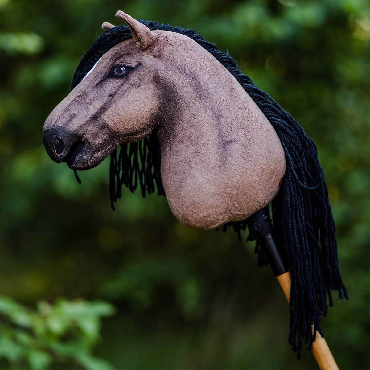  Handmade hobbyhorse White Spotted Beauty/Stickhorse/hobby horse  : Handmade Products